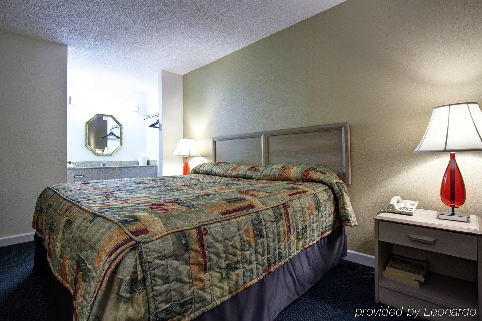 Americas Best Value Inn - Port Jefferson Station - Long Island Bilik gambar