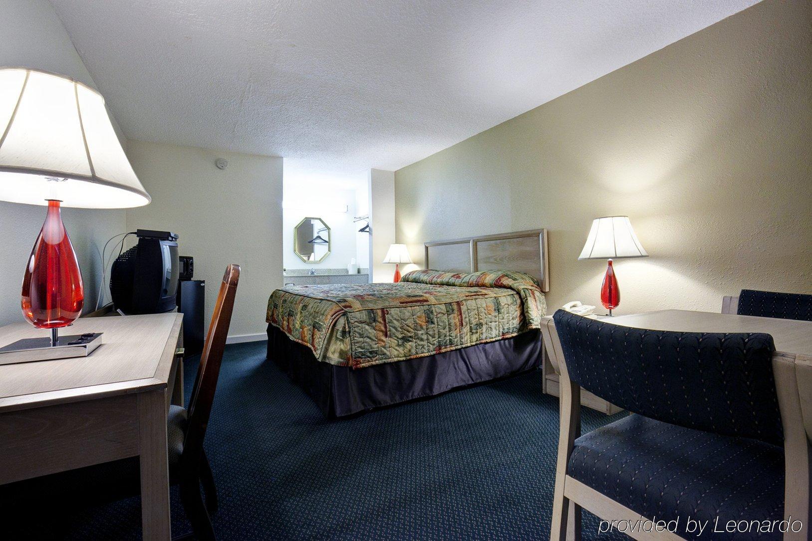 Americas Best Value Inn - Port Jefferson Station - Long Island Bilik gambar